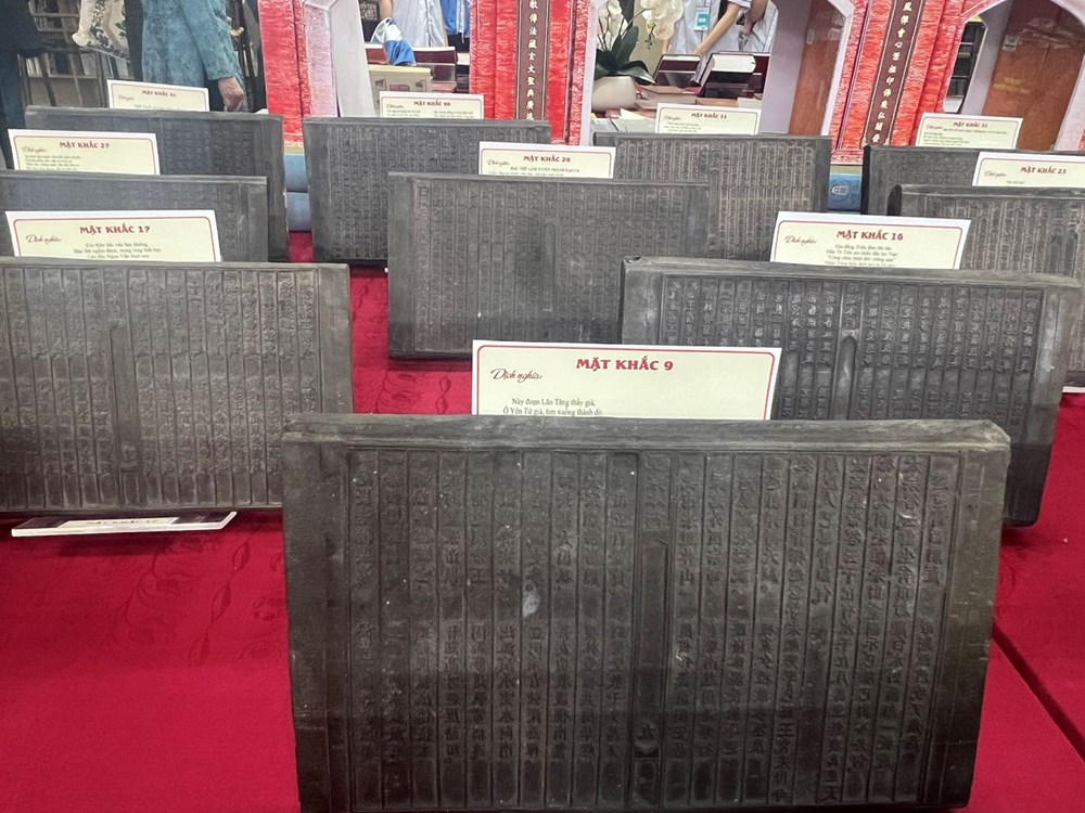 Trưng bày tư liệu “Tinh hoa di sản văn hóa Bắc Ninh” - ảnh 4