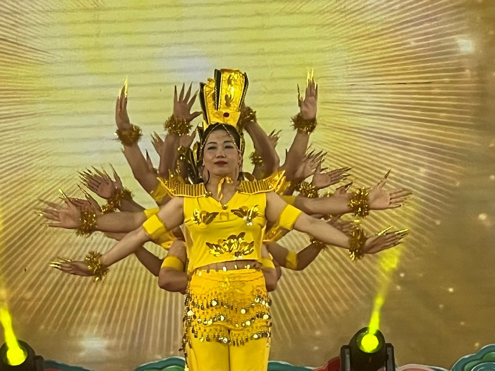 Khai mạc lễ hội và đón Bằng xếp hạng Di tích quốc gia đặc biệt Khu di tích Đa Hòa - Dạ Trạch - ảnh 4