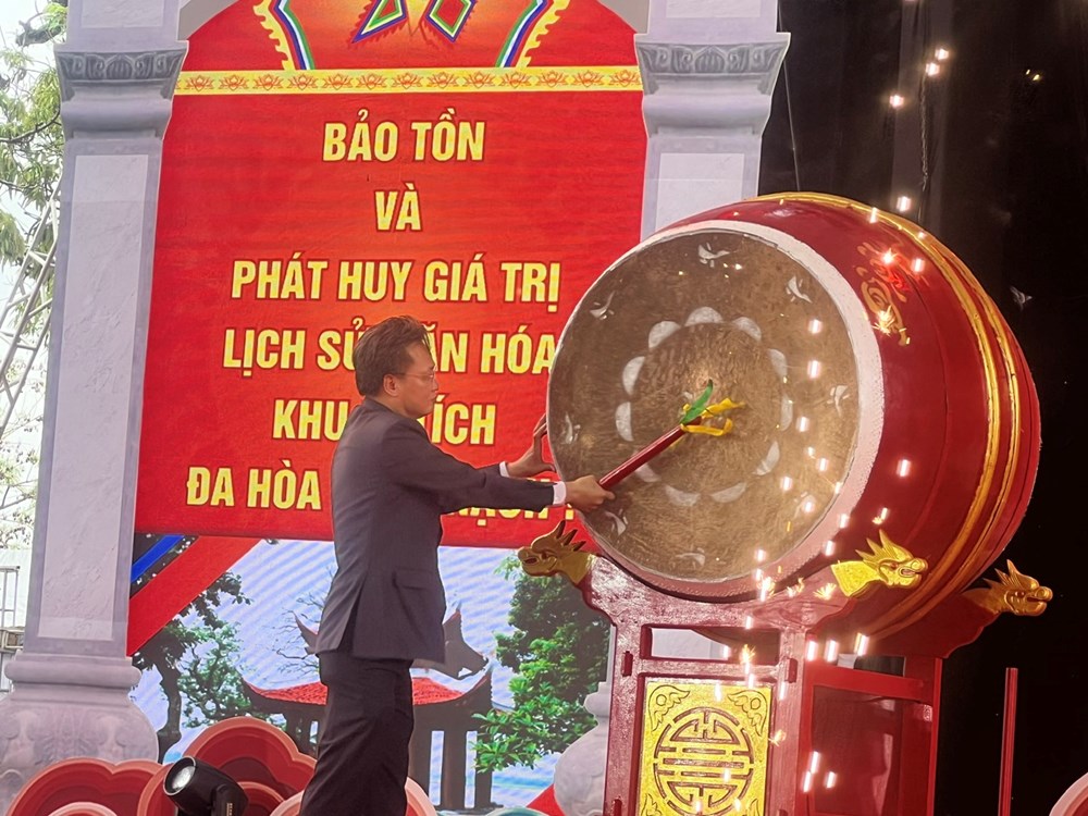 Khai mạc lễ hội và đón Bằng xếp hạng Di tích quốc gia đặc biệt Khu di tích Đa Hòa - Dạ Trạch - ảnh 3