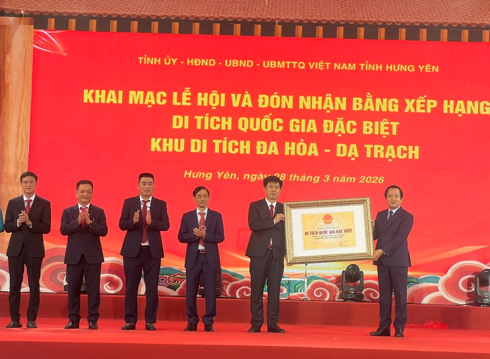 Khai mạc lễ hội và đón Bằng xếp hạng Di tích quốc gia đặc biệt Khu di tích Đa Hòa - Dạ Trạch - ảnh 2