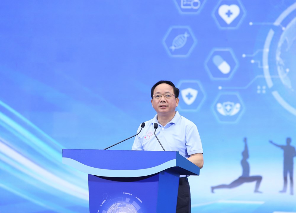 Hơn 10.000 người dân tham gia hưởng ứng Ngày Sức khoẻ toàn dân - ảnh 2