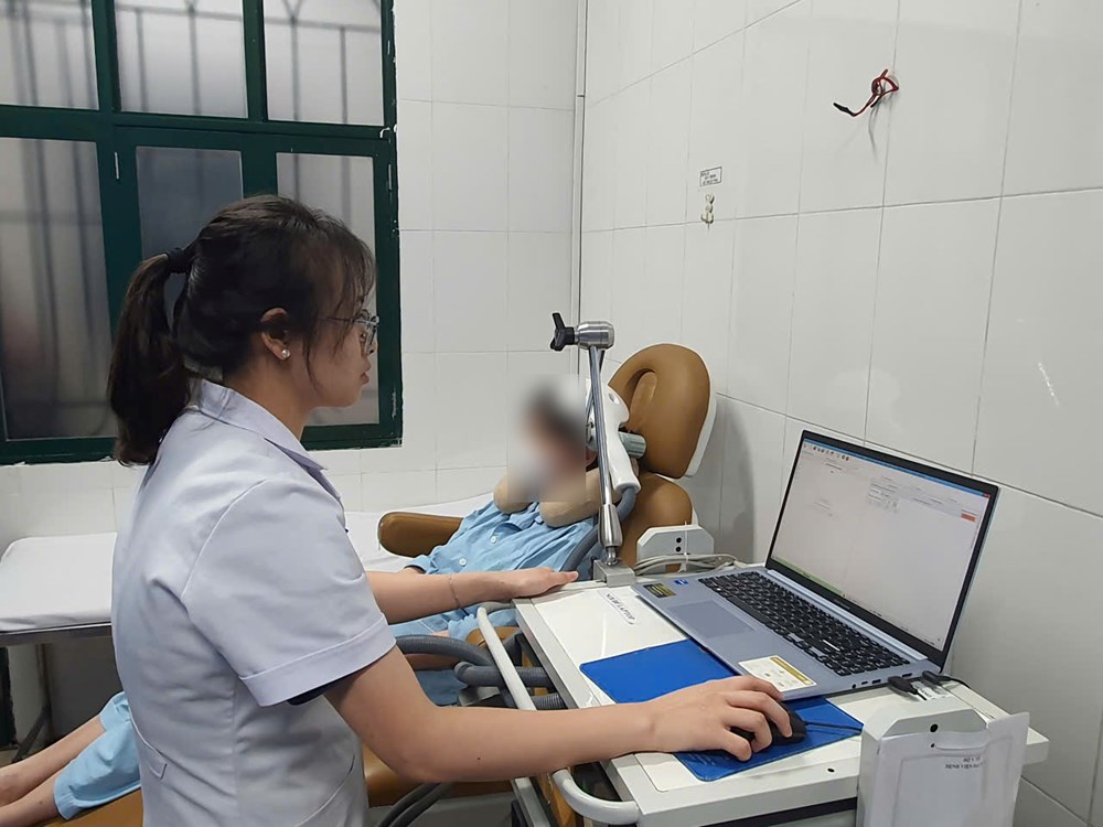 Nữ bệnh nhân mắc triệu chứng ảo thanh, người nhà đưa đi cúng vì cho là bị “ma làm” - ảnh 3