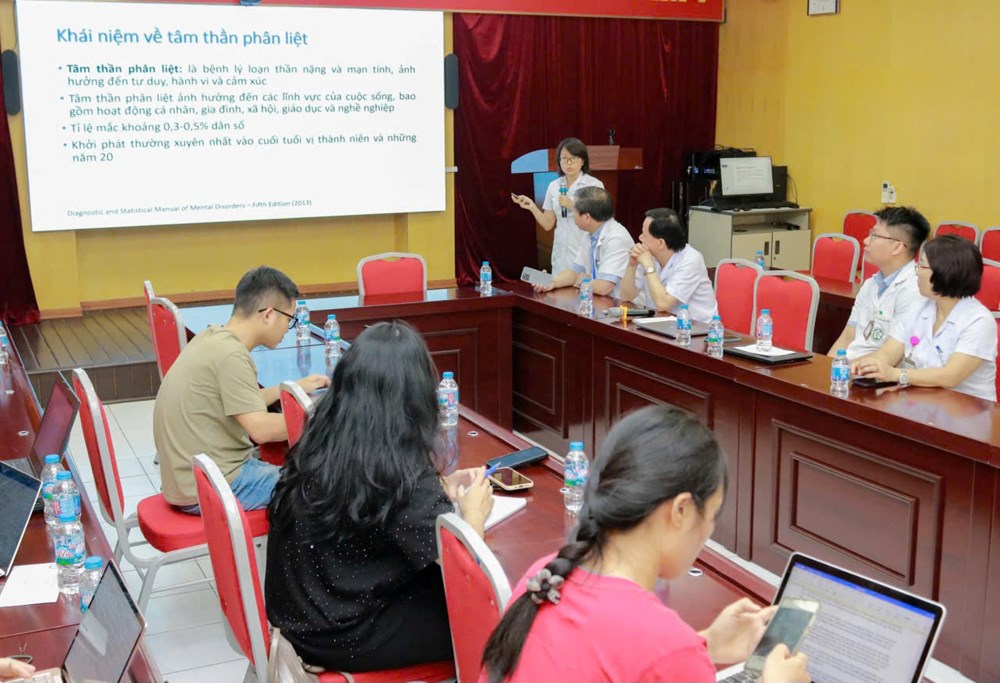 Nữ bệnh nhân mắc triệu chứng ảo thanh, người nhà đưa đi cúng vì cho là bị “ma làm” - ảnh 2