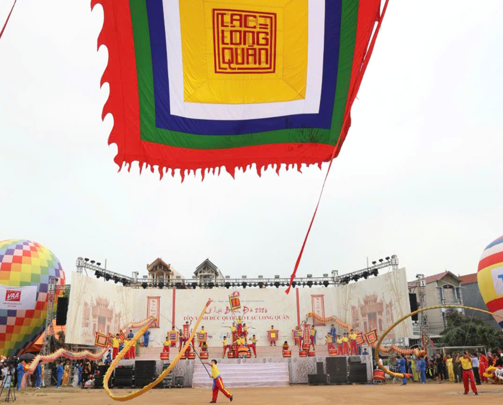 Lễ hội Bình Đà 2026: Trang nghiêm nghi lễ dâng hương Quốc Tổ Lạc Long Quân - ảnh 1