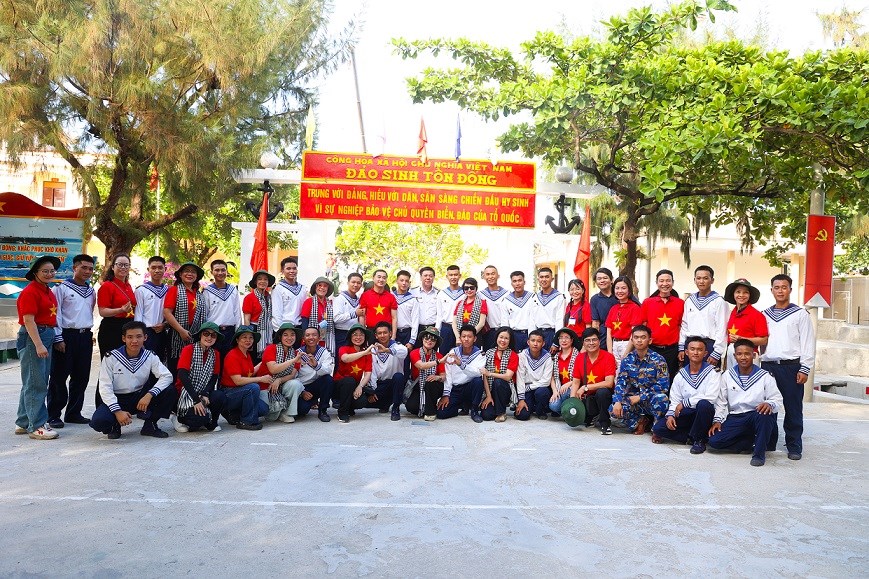 Bộ Y tế phối hợp với lực lượng quân y hiệp đồng thống nhất trong cấp cứu thảm họa, dịch bệnh trên biển - ảnh 3