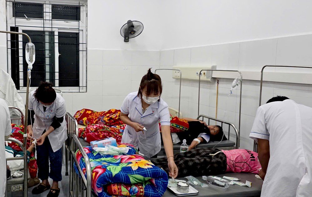 Quả lạ khiến hơn 200 học sinh trường dân tộc bán trú nghi bị ngộ độc sau khi ăn - ảnh 2