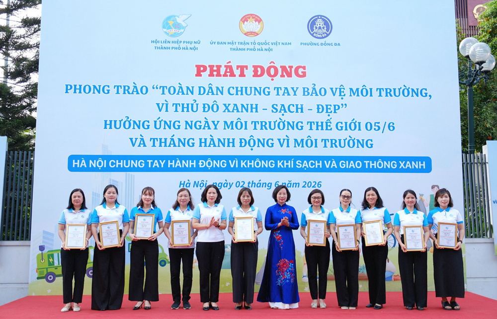 Hà Nội phát động phong trào thi đua “Toàn dân chung tay bảo vệ môi trường, vì Thủ đô xanh – sạch – đẹp” - ảnh 4