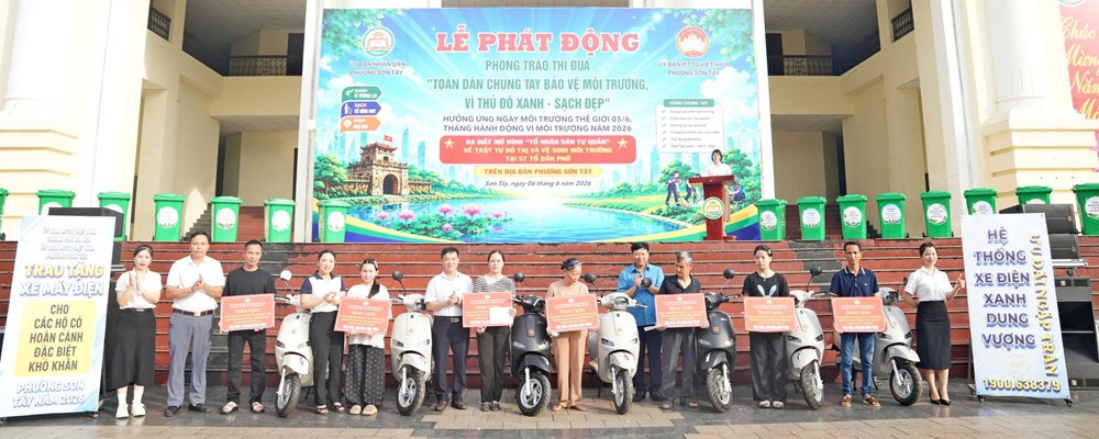 Phường Sơn Tây phát động phong trào thi đua bảo vệ môi trường, trao quà an sinh - ảnh 3