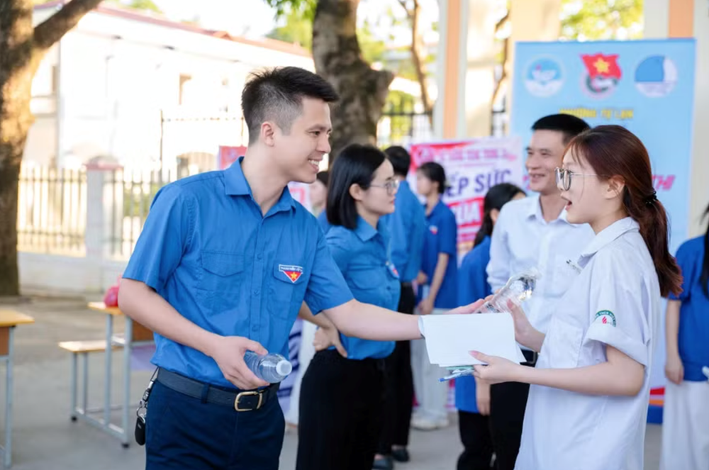 Đề nghị ứng phó y tế phục vụ kỳ thi tốt nghiệp THPT và tuyển sinh đại học, giáo dục nghề nghiệp - ảnh 1