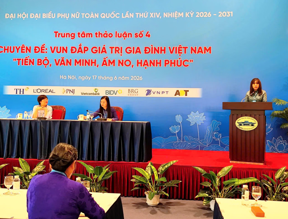 Thách thức và vai trò của phụ nữ trong xây dựng gia đình tiến bộ, ấm no, hạnh phúc - ảnh 2