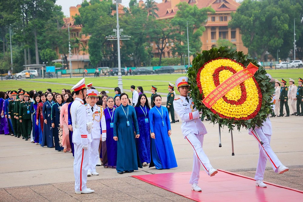 Khai mạc phiên thứ nhất Đại hội đại biểu phụ nữ toàn quốc lần thứ XIV - ảnh 1