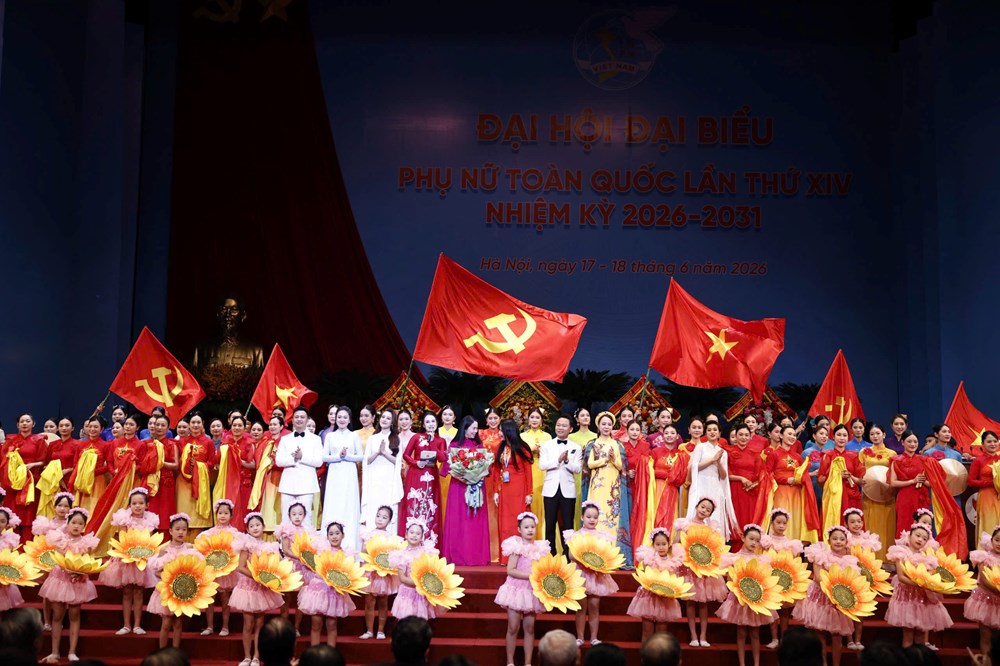 Khai mạc trọng thể Đại hội đại biểu toàn quốc Hội LHPN Việt Nam lần thứ XIV - ảnh 11