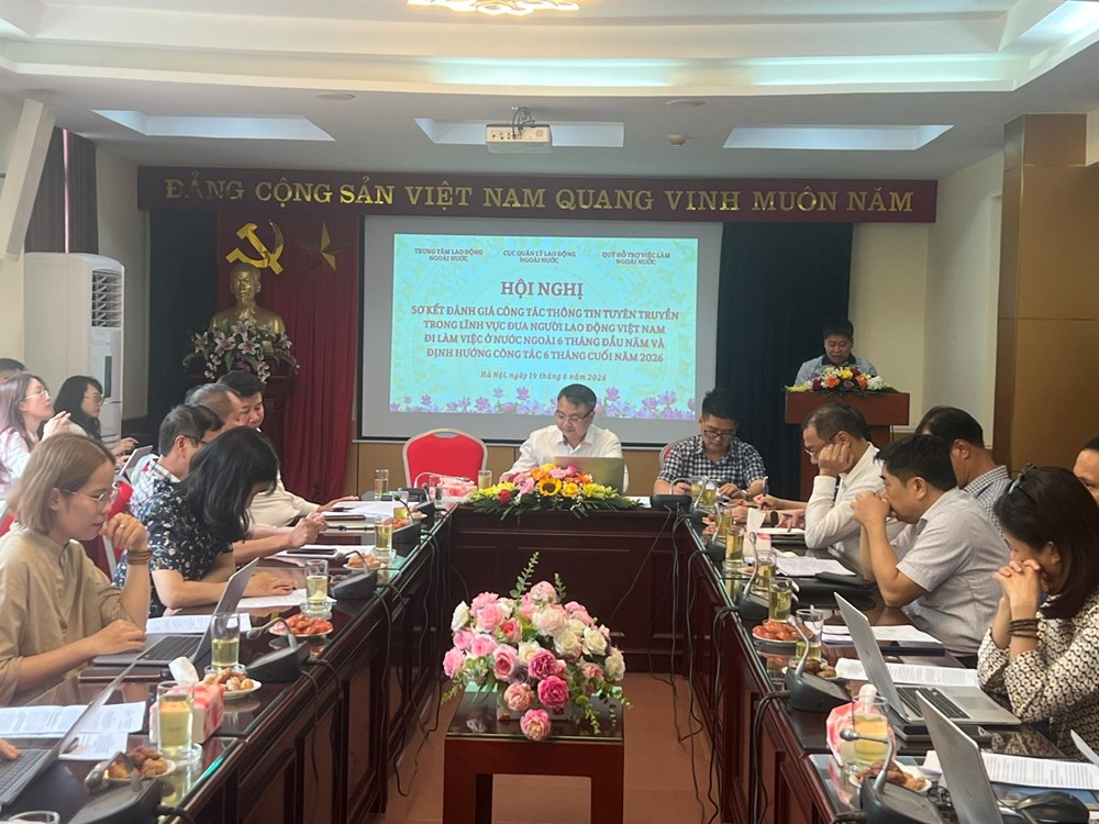 Nhiều nguyên nhân khiến số lượng lao động đi làm việc ở nước ngoài sụt giảm - ảnh 2