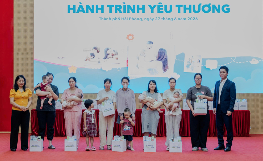  “Hành trình yêu thương” đến với Hải Phòng - ảnh 1