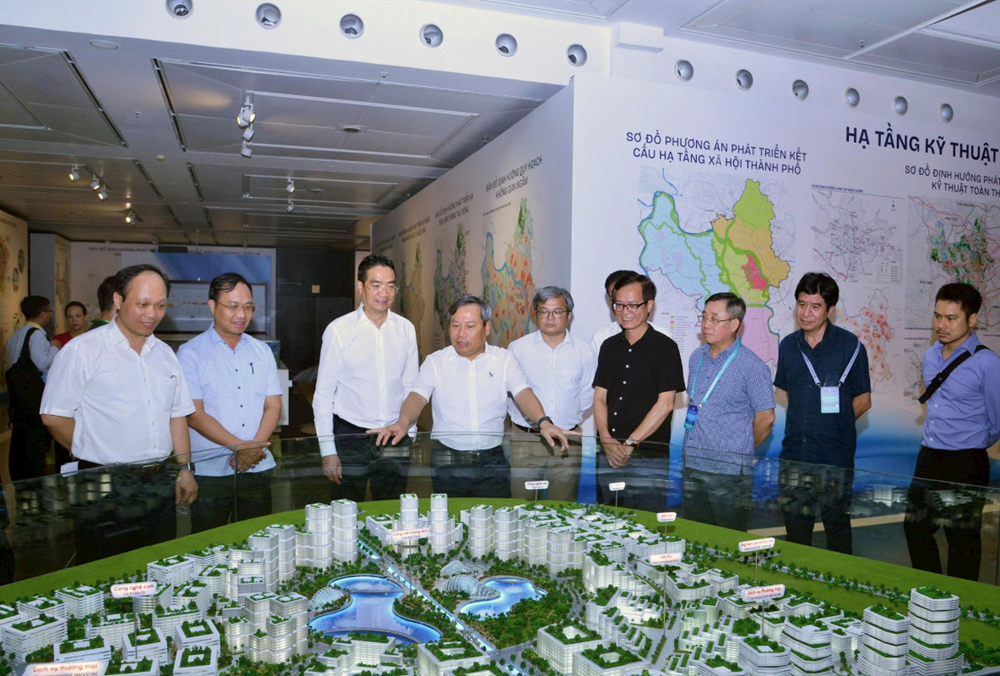 Sẵn sàng cho Hội nghị công bố Quy hoạch tổng thể Thủ đô Hà Nội  - ảnh 3