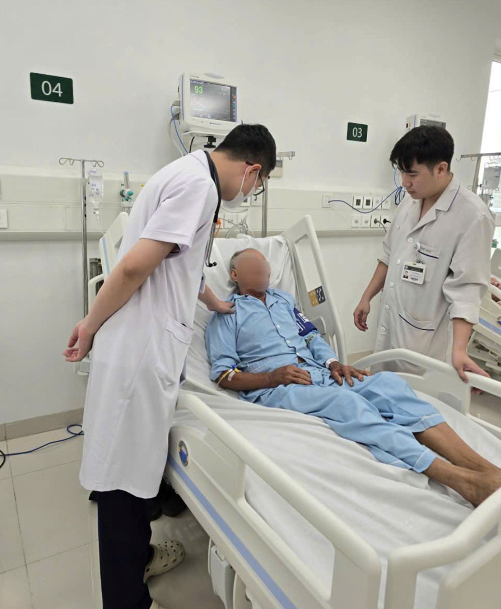 Từ tiếng khóc chào đời, ca cấp cứu xuyên đêm đến bệnh nhân đầu tiên xuất viện tại Bệnh viện Bạch Mai cơ sở Ninh Bình - ảnh 3