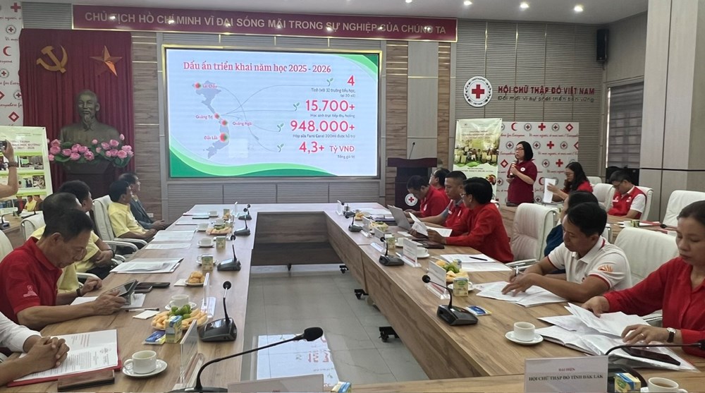 Hơn 15.700 học sinh vùng khó khăn được hỗ trợ từ Chương trình “Sữa đậu nành học đường” - ảnh 2