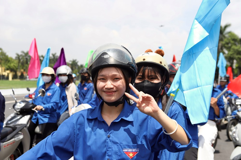 Thanh niên có vai trò và sứ mệnh trong ứng phó với xu hướng mức sinh thấp và già hóa dân số - ảnh 5