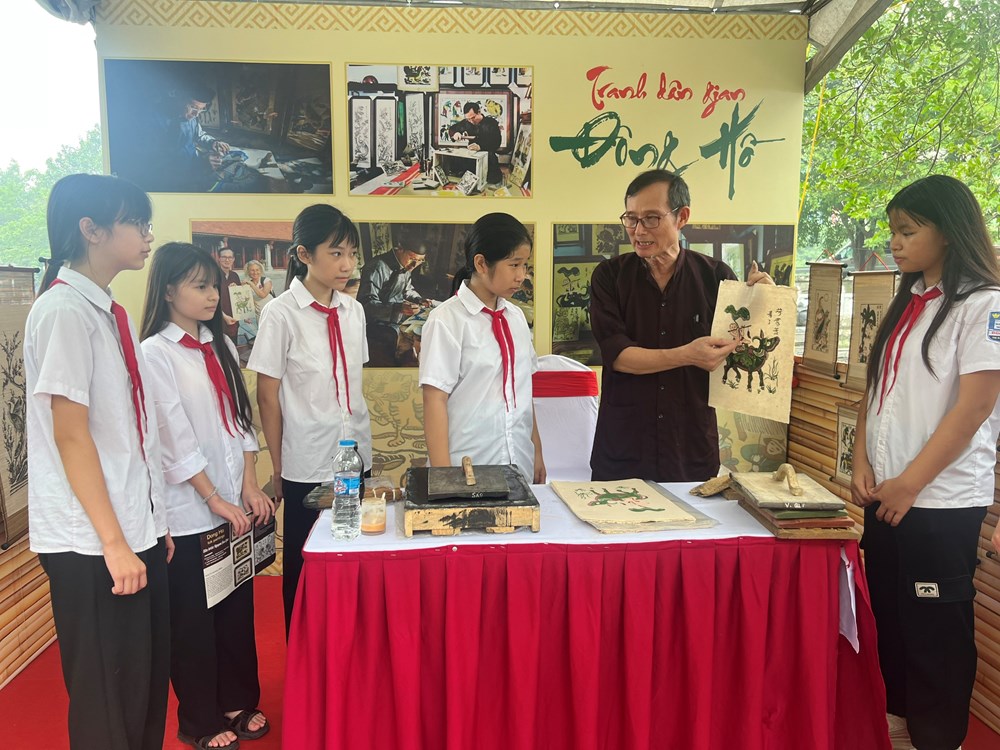 Trải nghiệm di sản, trải nghiệm nghề truyền thống ở chùa Đồng Kỵ - ảnh 6