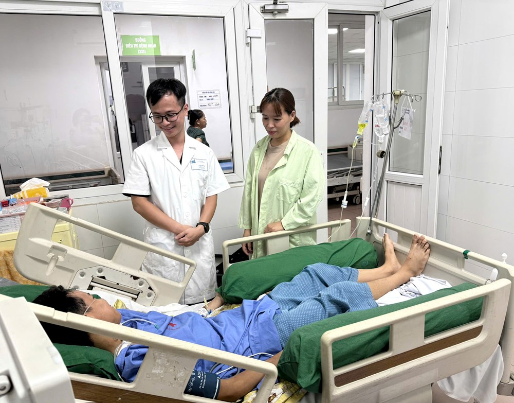 Vỡ òa niềm vui sum họp trong “Mùa thu lịch sử” của gia đình - ảnh 2