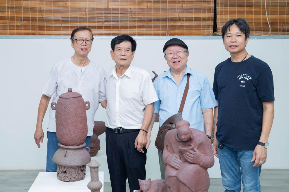 “Phía sau lũng núi” – khắc hoạ đời sống văn hoá của người đồng bào dân tộc - ảnh 2