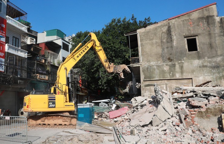 Hà Nội: Đối thoại về giải phóng mặt bằng dự án bãi đỗ xe Vành đai 1 tại phường Ô Chợ Dừa - ảnh 4