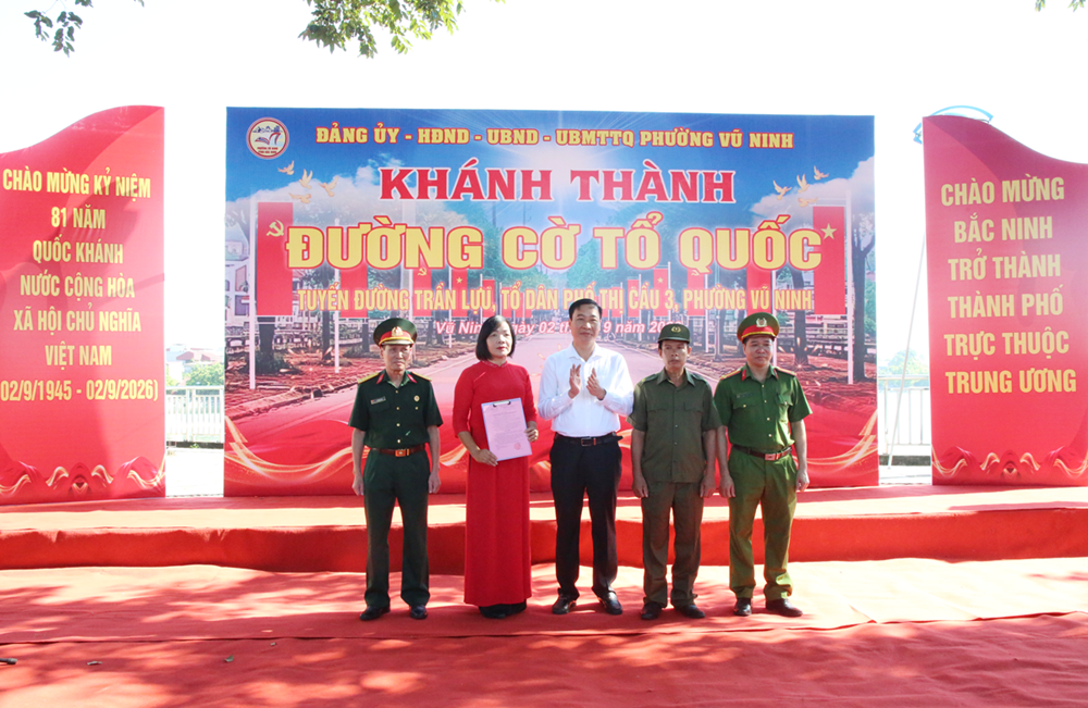  “Đường cờ Tổ quốc” – thêm một cách thể hiện niềm tự hào về quê hương Kinh Bắc - ảnh 2