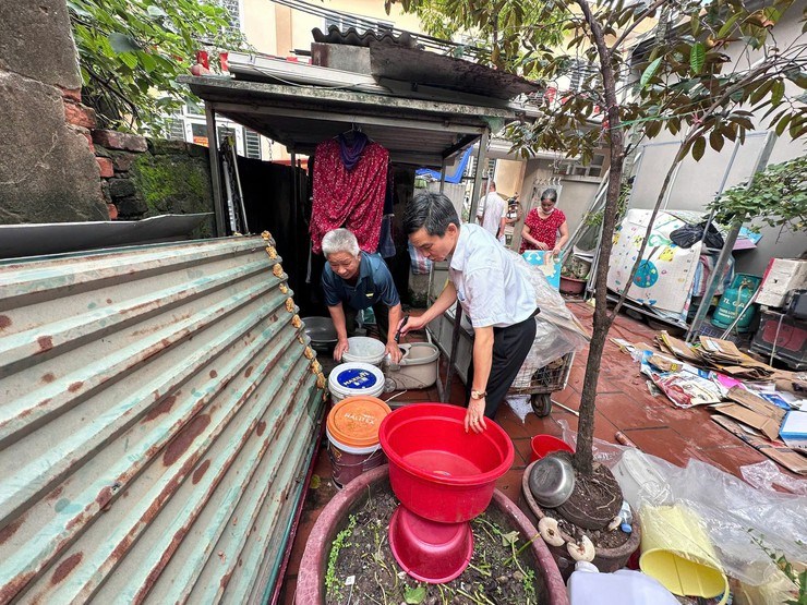 Hà Nội: Đảm bảo nước sạch, chủ động phòng chống dịch bệnh mùa mưa lũ - ảnh 1