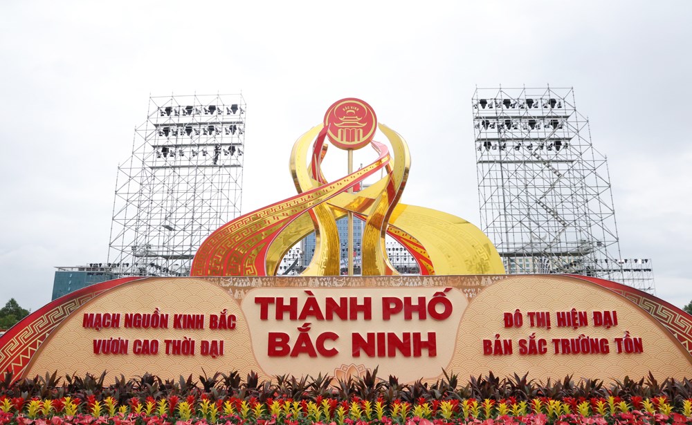 Tổng Bí thư, Chủ tịch nước Tô Lâm tham quan không gian văn hóa Kinh Bắc - ảnh 7