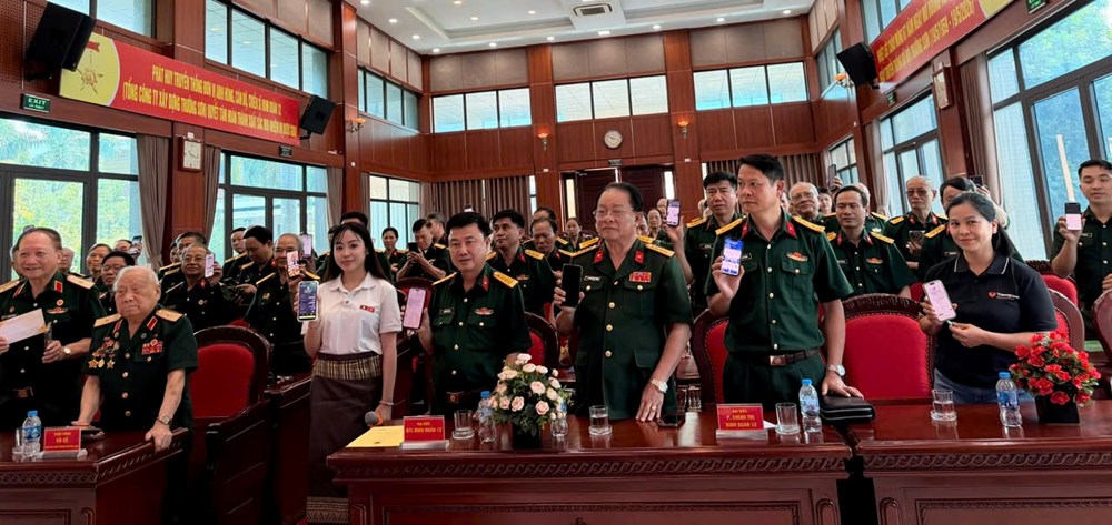 Phát động chiến dịch “Tri ân chiến sĩ Trường Sơn” năm 2026: Cô gái Lào ủng hộ 20 triệu đồng - ảnh 4