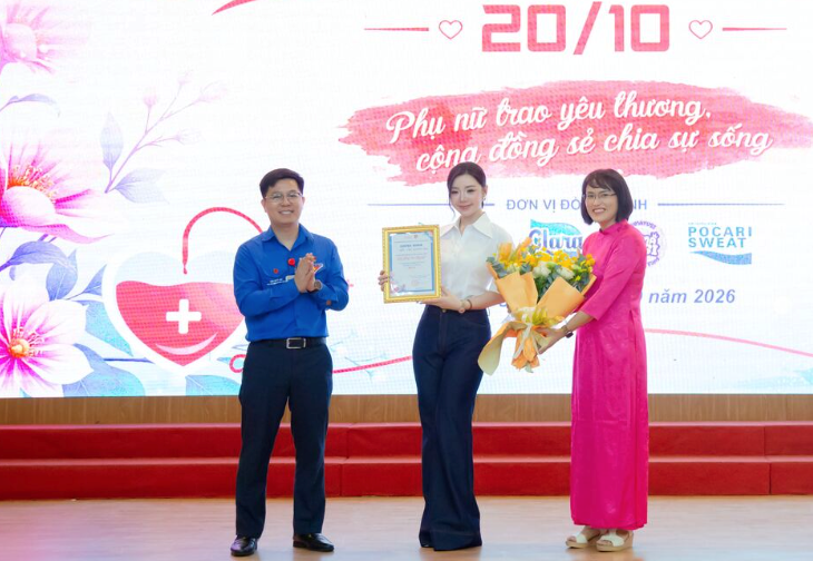 Cô giáo Hà Nội: “18 tuổi các em được làm gì? Được hiến máu tình nguyện!” - ảnh 3