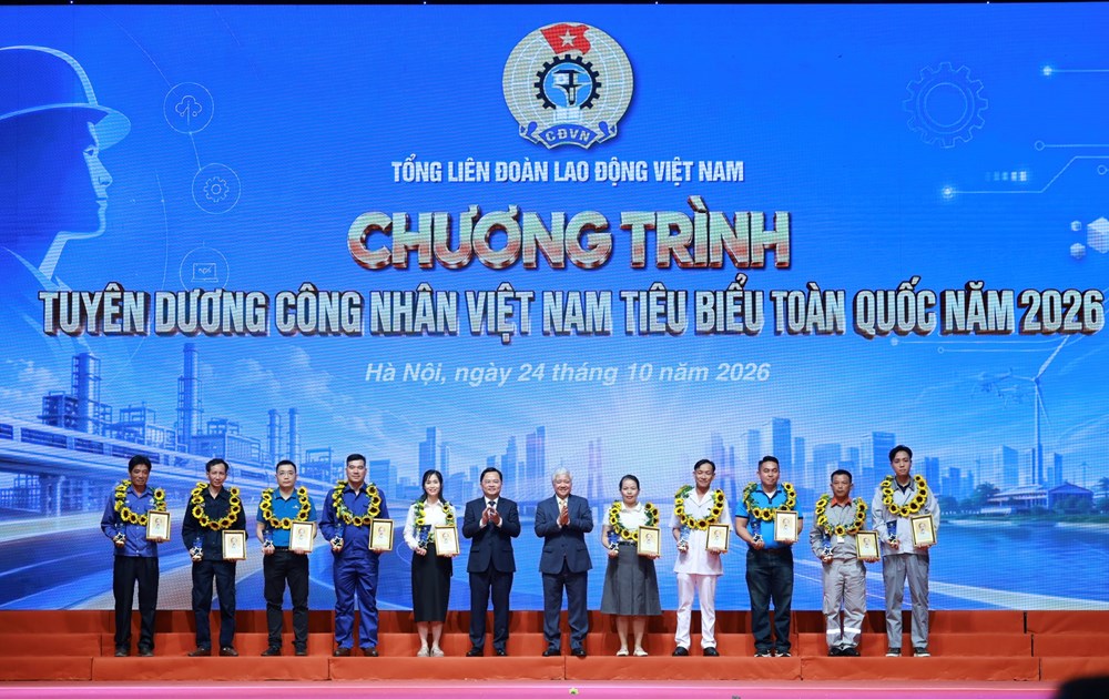 Lần đầu tiên tuyên dương 10 công nhân Việt Nam tiêu biểu - ảnh 5