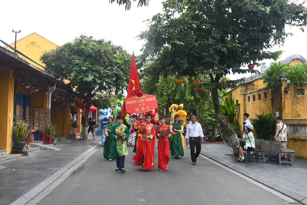 Các đoàn lân sư rồng quốc tế biểu diễn nhân lễ vía Quan Thánh Đế Quân tại Hội An - ảnh 4