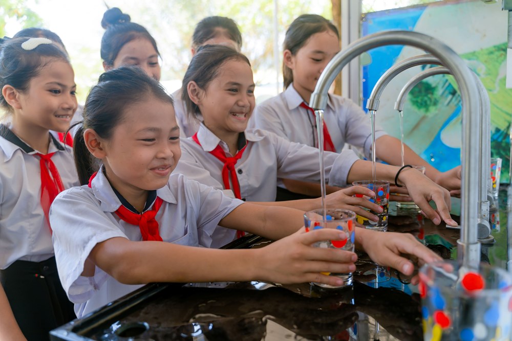 Hỗ trợ 10 hệ thống lọc, cải thiện chất lượng nước uống học đường tại Quảng Nam - ảnh 2