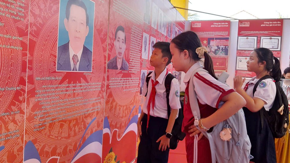 Triển lãm về di tích quốc gia Nhà lao thiếu nhi Đà Lạt - ảnh 3