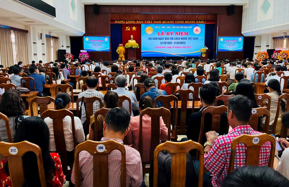 Kỷ niệm 100 năm ngày Báo chí cách mạng Việt Nam - ảnh 1