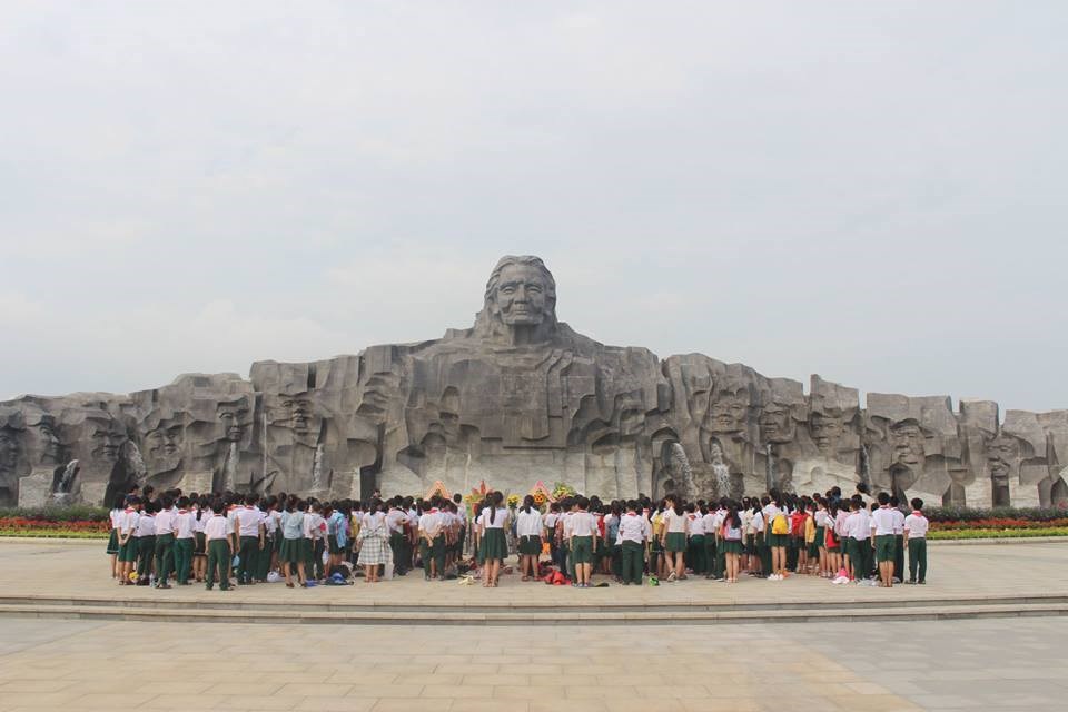 Chương trình nghệ thuật “Bản hùng ca bất diệt” sẽ diễn ra tại Quần thể Tượng đài Mẹ Việt Nam anh hùng - ảnh 1