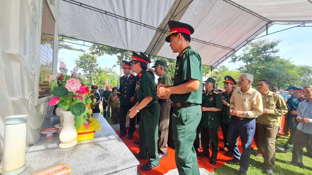 Khánh thành Bia chiến tích tưởng niệm liệt sĩ Tiểu đoàn 2 - ảnh 2