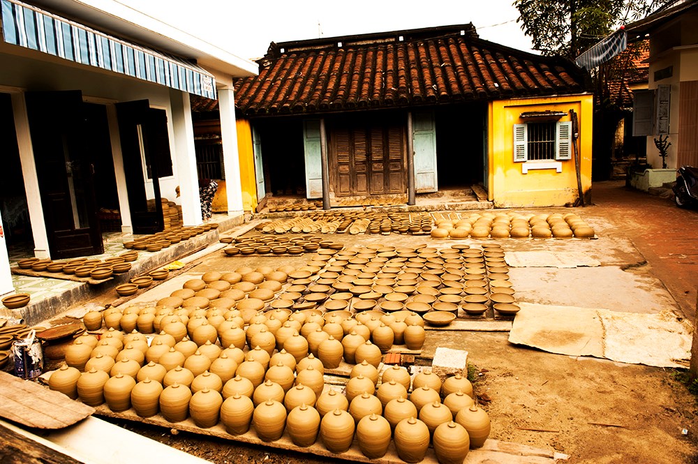 Ấn phẩm “Làng Thanh Hà- Hội An”- Lan tỏa giá trị làng gốm hơn 500 tuổi - ảnh 4