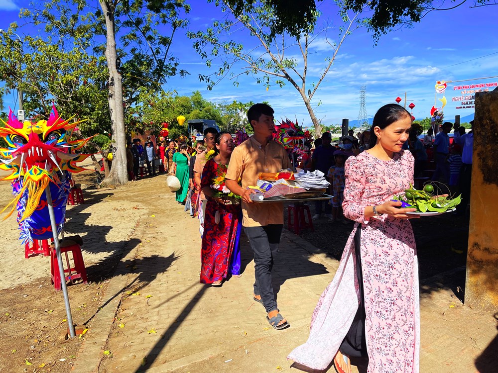 Làng gốm Thanh Hà rộn ràng khai hội  - ảnh 3