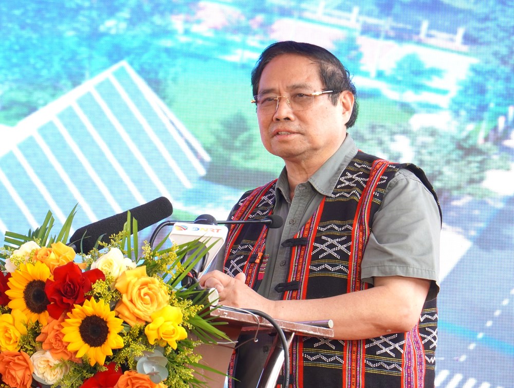 Thủ tướng Phạm Minh Chính dự khởi công trường học tại xã biên giới Tây Giang - ảnh 3
