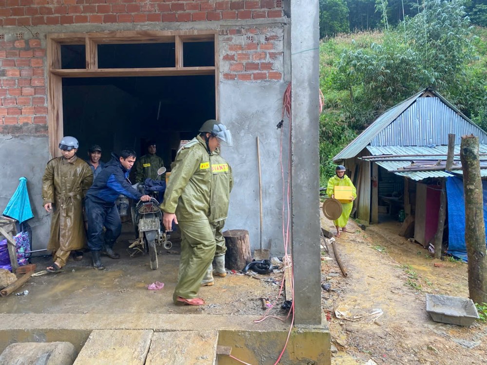 Lũ chồng lũ, vừa khắc phục mưa lũ lần 1, lại tiếp tục đối phó lần 2 - ảnh 6