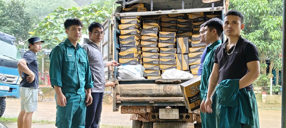 Tập trung di dời dân vùng nguy cơ sạt lở, lũ quét đến nơi an toàn - ảnh 4