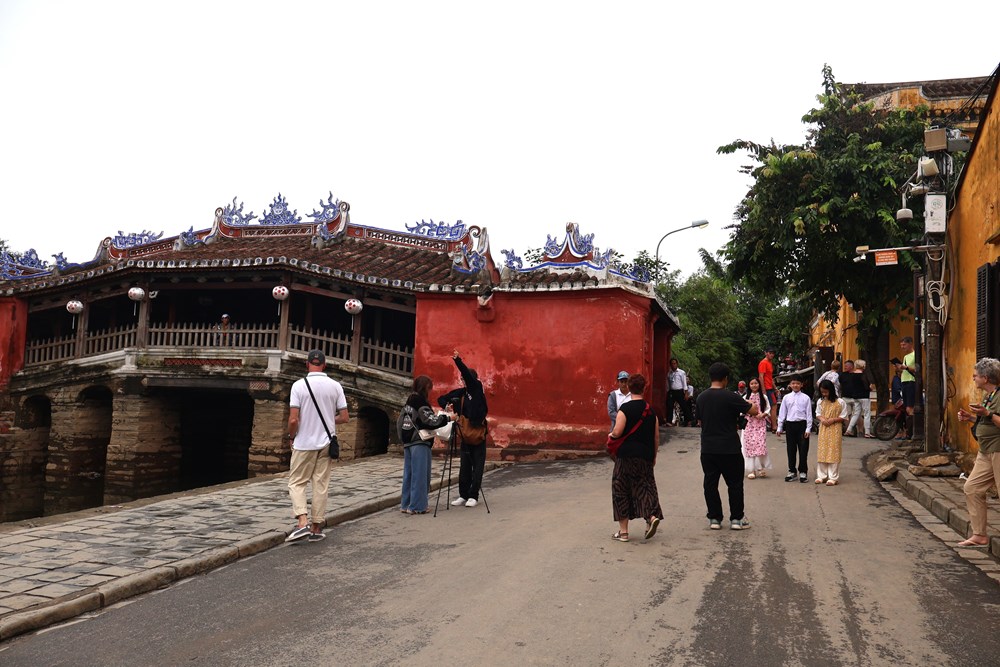 Lời cảm ơn đến du khách dành trọn tình cảm cho Hội An-Đà Nẵng trong những ngày mưa lũ - ảnh 12