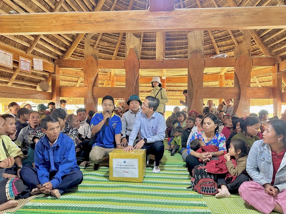 Sạt lở kinh hoàng tại xã Hùng Sơn: Chưa tìm được 3 người mất tích - ảnh 7