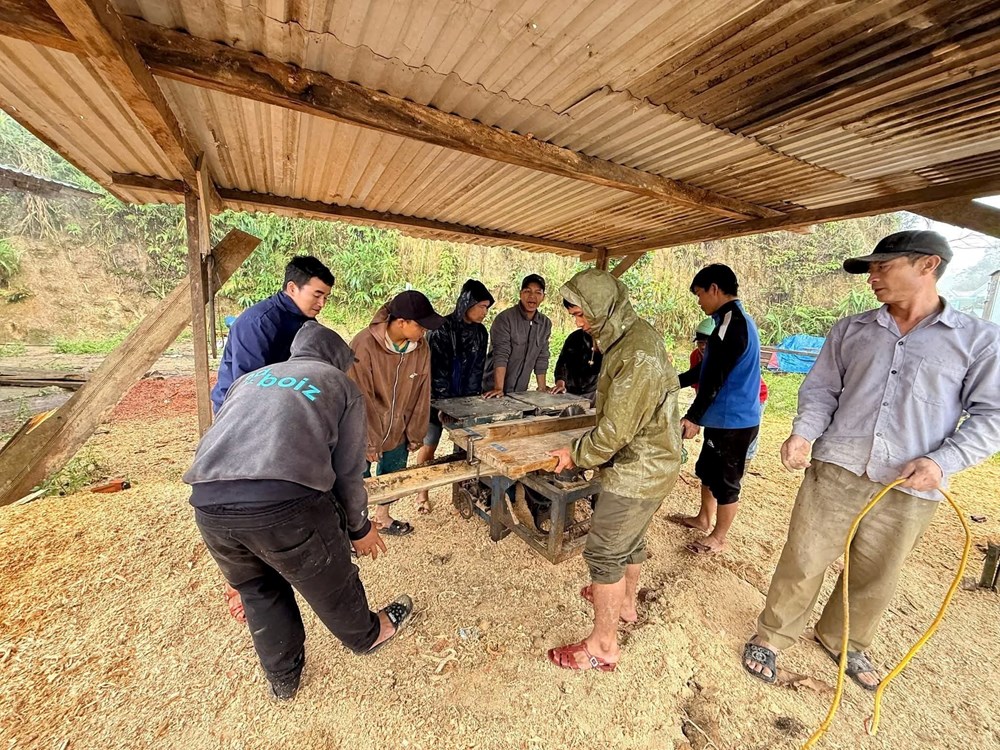 Mưa lớn kéo dài, nhiều vùng trũng thấp ở Đà Nẵng lại ngập lũ - ảnh 7