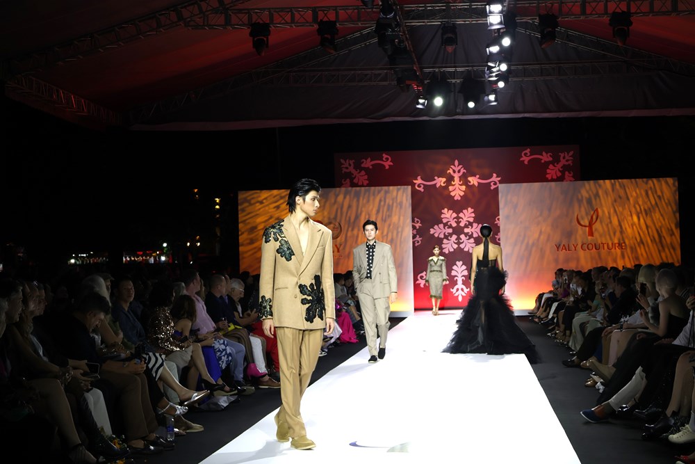  Tôn vinh di sản nghề thủ công qua câu chuyện thời trang  - ảnh 5