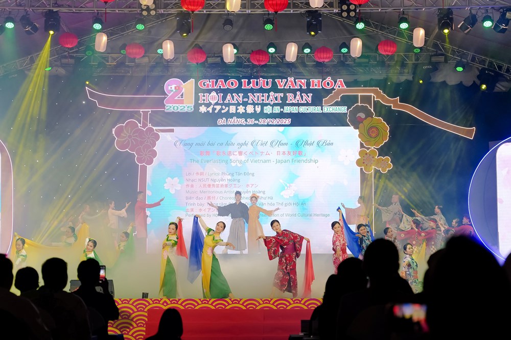 Sôi động đêm khai mạc Giao lưu văn hóa Hội An - Nhật Bản lần thứ 21 - ảnh 2
