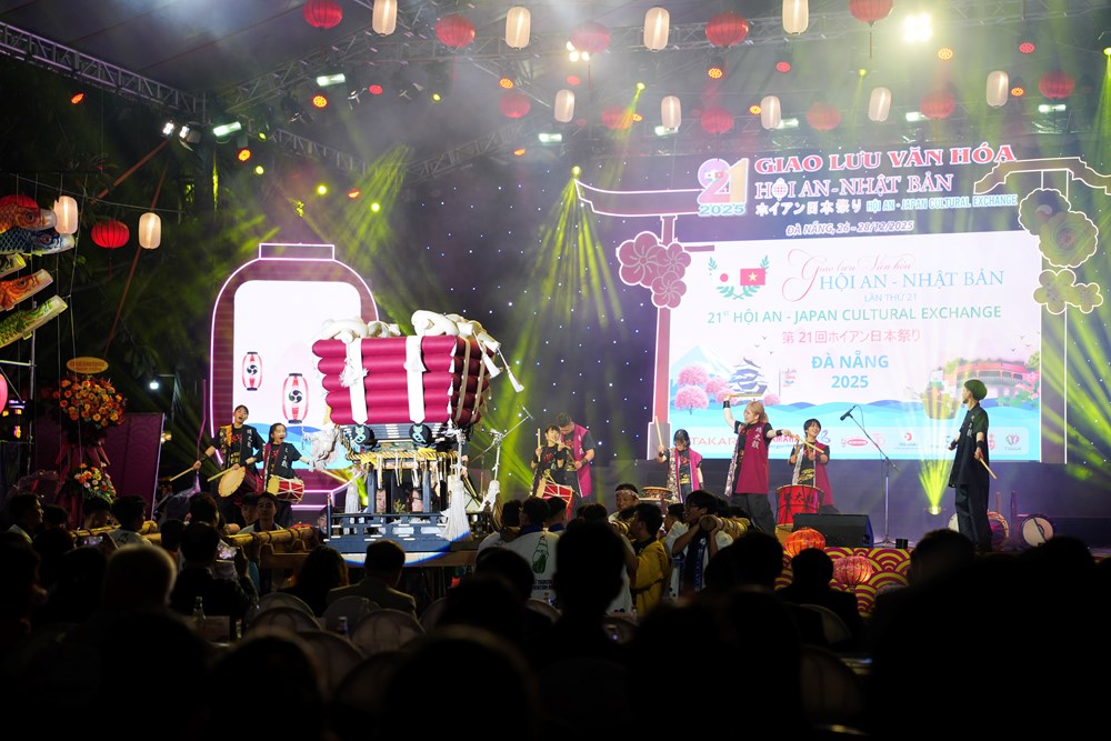 Sôi động đêm khai mạc Giao lưu văn hóa Hội An - Nhật Bản lần thứ 21 - ảnh 3