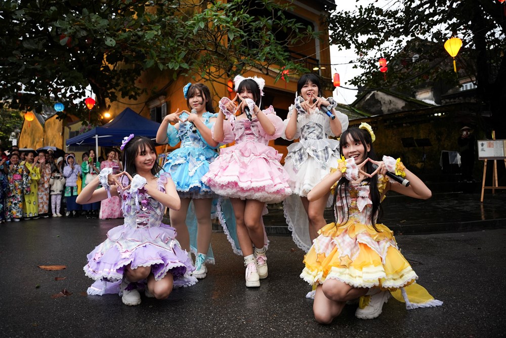 Sôi động đêm khai mạc Giao lưu văn hóa Hội An - Nhật Bản lần thứ 21 - ảnh 15